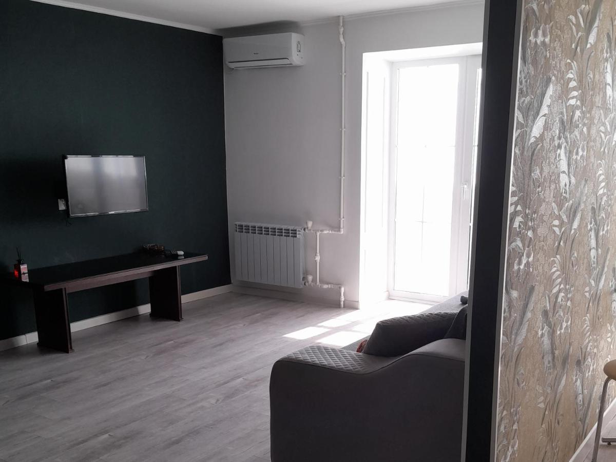 Изумруд Leilighet Uralsk Eksteriør bilde